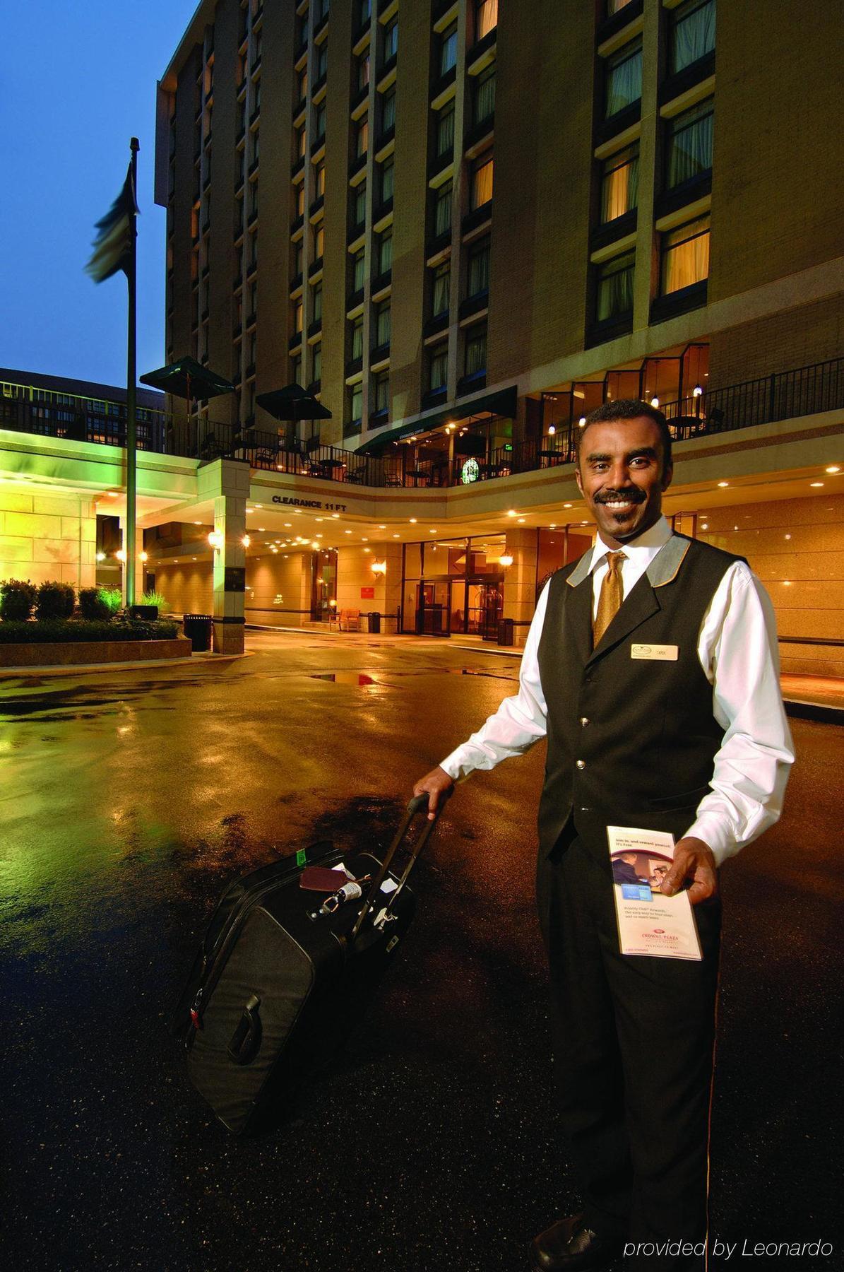 Crowne Plaza Crystal City-Washington, D.C. By Ihg Arlington Exterior photo